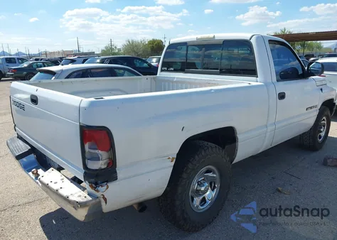 2001 Dodge Ram 1500 St z USA, uszkodzony, nr VIN 1B7HC16Y91S133813